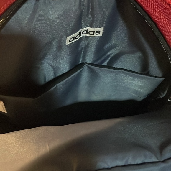 Adidas backpack 4 zippers - Picture 4 of 10